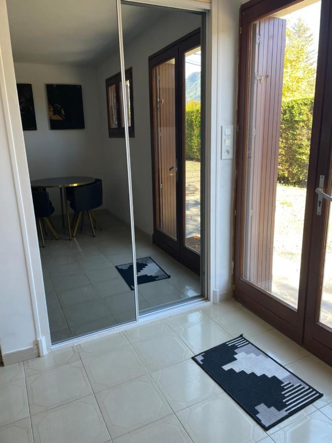Vue Du Gar Apartment Salechan
