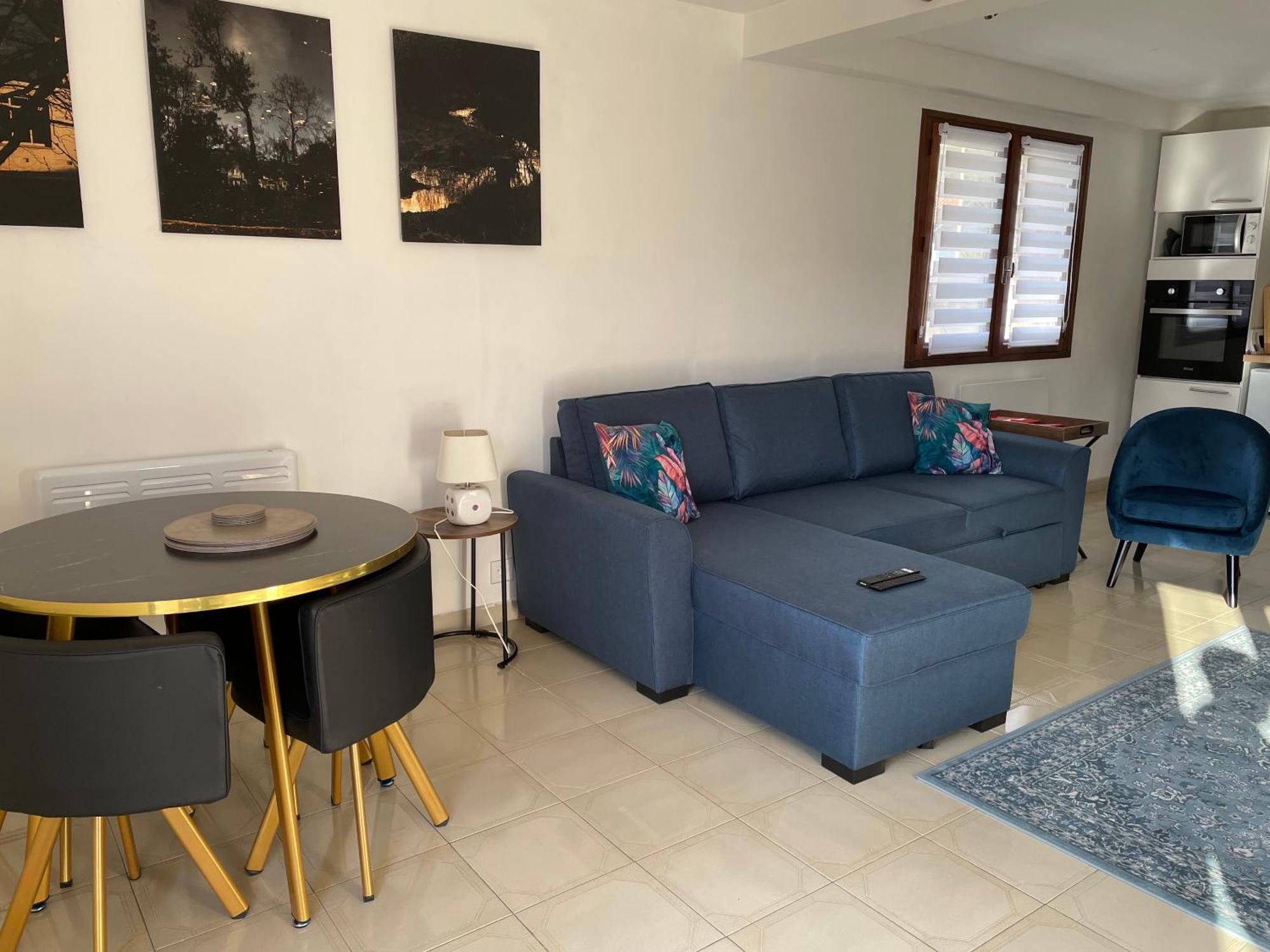 Vue Du Gar Apartment